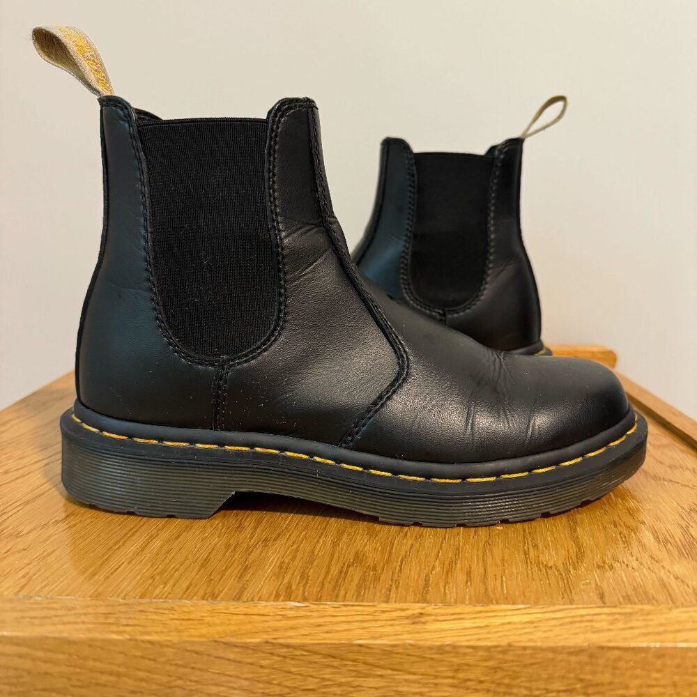 Vegan‎ Dr. Martens 2976 Felix Chelsea Boots - Size US 6